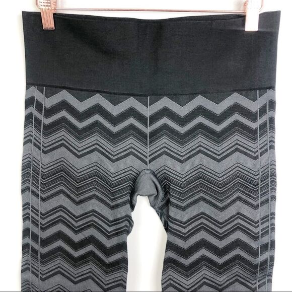 LULULEMON | Ebb to Street Pants Chevron Heathered Slate Women’s Size 8 - Picture 7 of 15